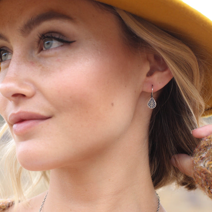 Tribal Leaf Lobe Hugger Earrings