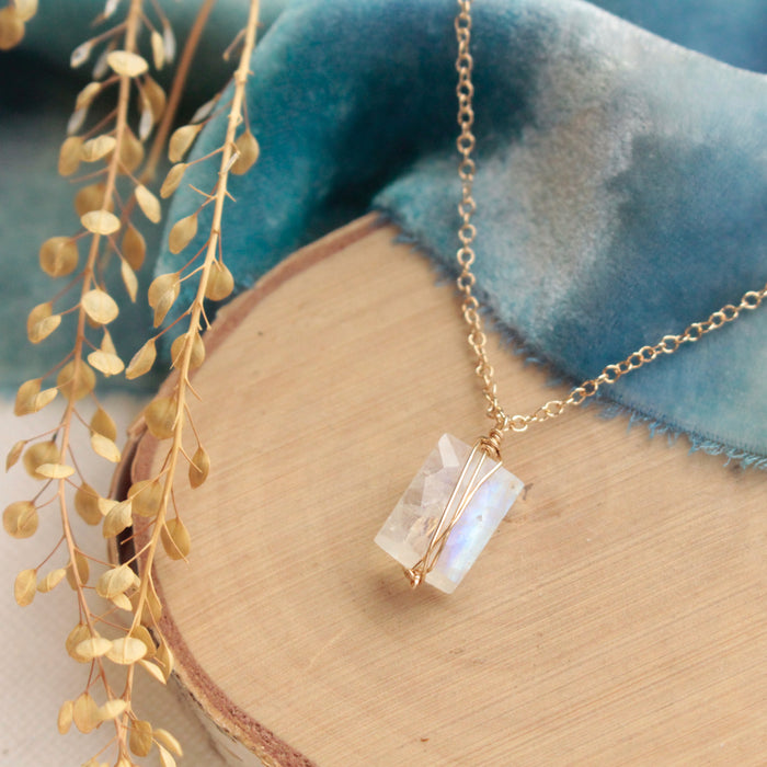 Rainbow Moonstone Gold Necklace