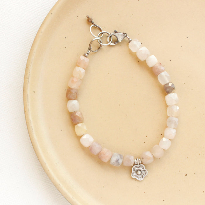 Violet Jade Mini Cactus Flower Bracelet